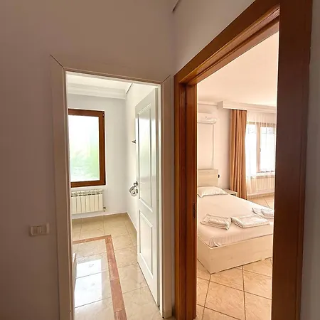 La Conac Hotel 4*